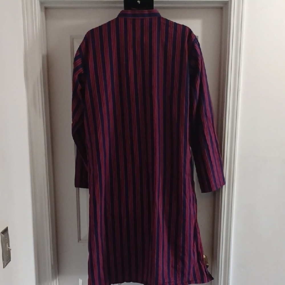 Shatabdi Striped Blue and Red Men's Kurta - Picture 8 of 8